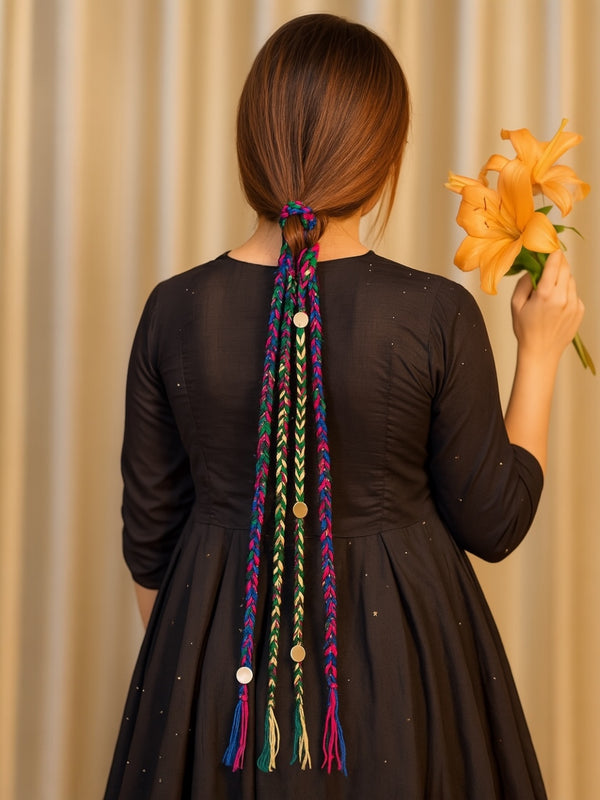 Yarn Braids with Mirror Discs